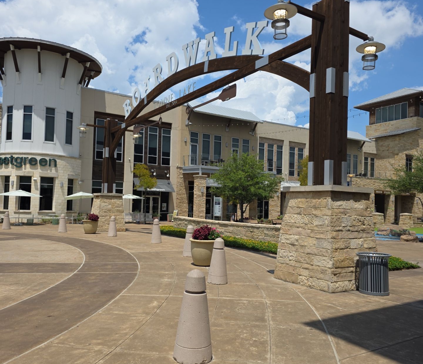 Commercial Pressure Washing